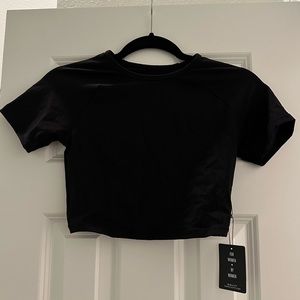 LiCi fit Crop T-shirt